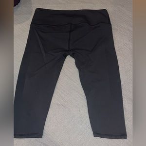 Lululemon cropped leggings